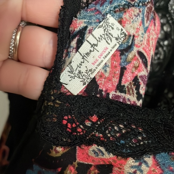 Free people black floral mini dress with lace, size xs - Picture 5 of 6